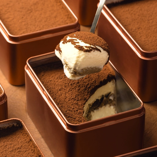 tiramisu-hop-thiec-phien-ban-premium