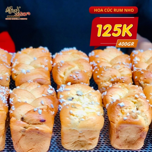 banh-mi-hoa-cuc-rum-nho