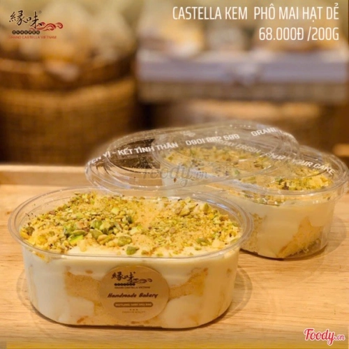 banh-castella-kem-pho-mai-hat-de