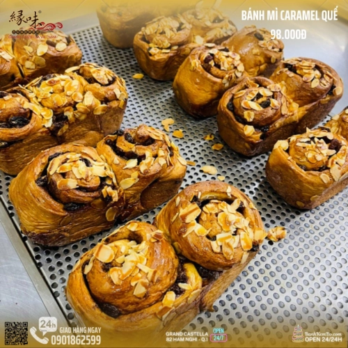 banh-mi-caramel-que